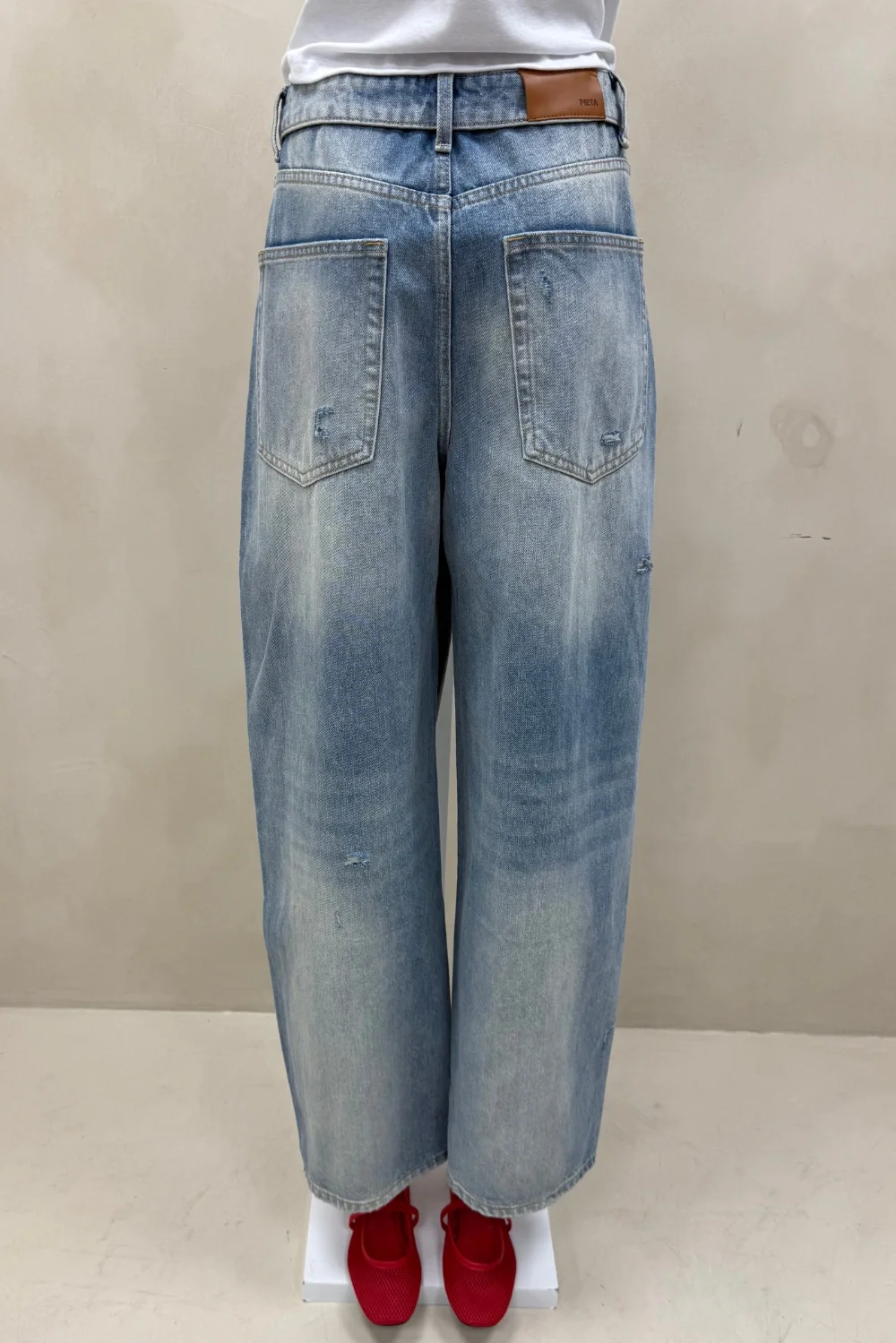 JEAN WIDE CELESTE CINTURA DOBLADA - 5