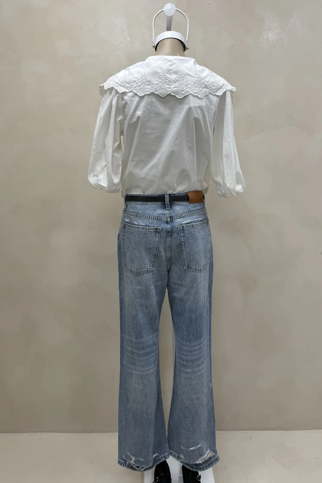 Blusa Babero Pico Bordado - 5