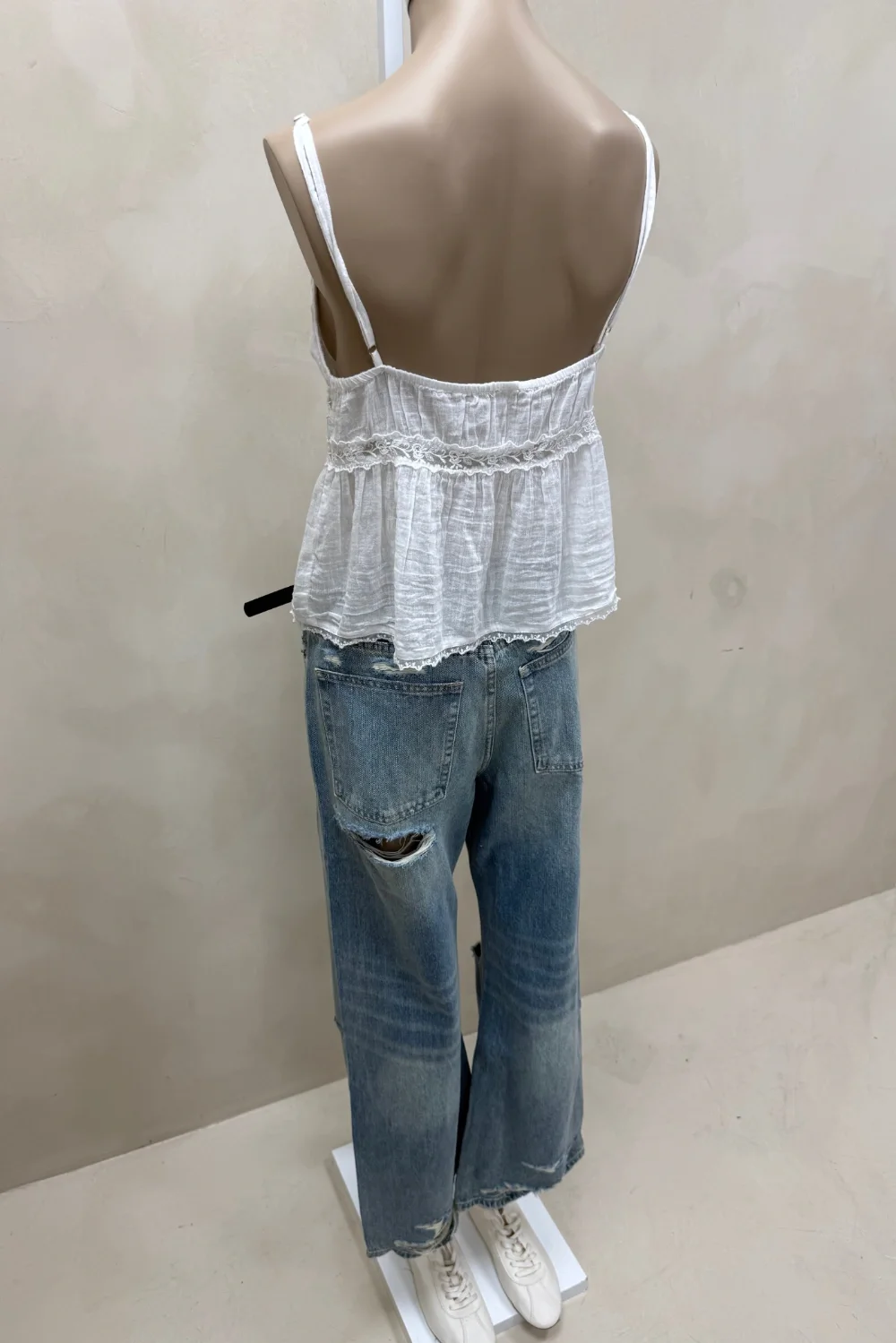 TOP BAMBULA PUNTILLA