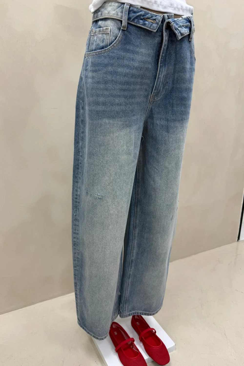 JEAN WIDE CELESTE CINTURA DOBLADA - 2
