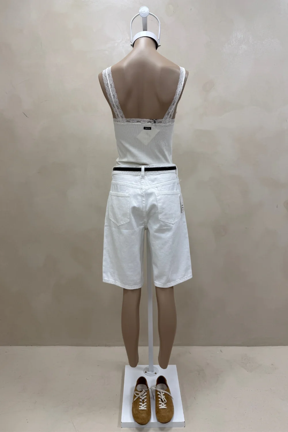TOP CON PUNTILLA - 4