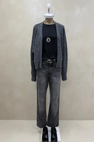 Cardigan con Botones Escondidos - Vista 1