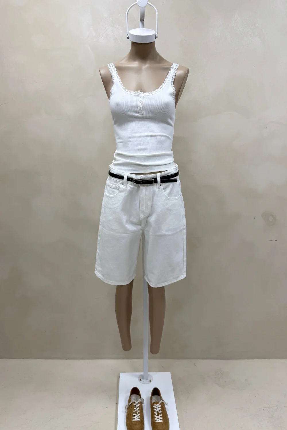 TOP MIA CON PUNTILLA - 0