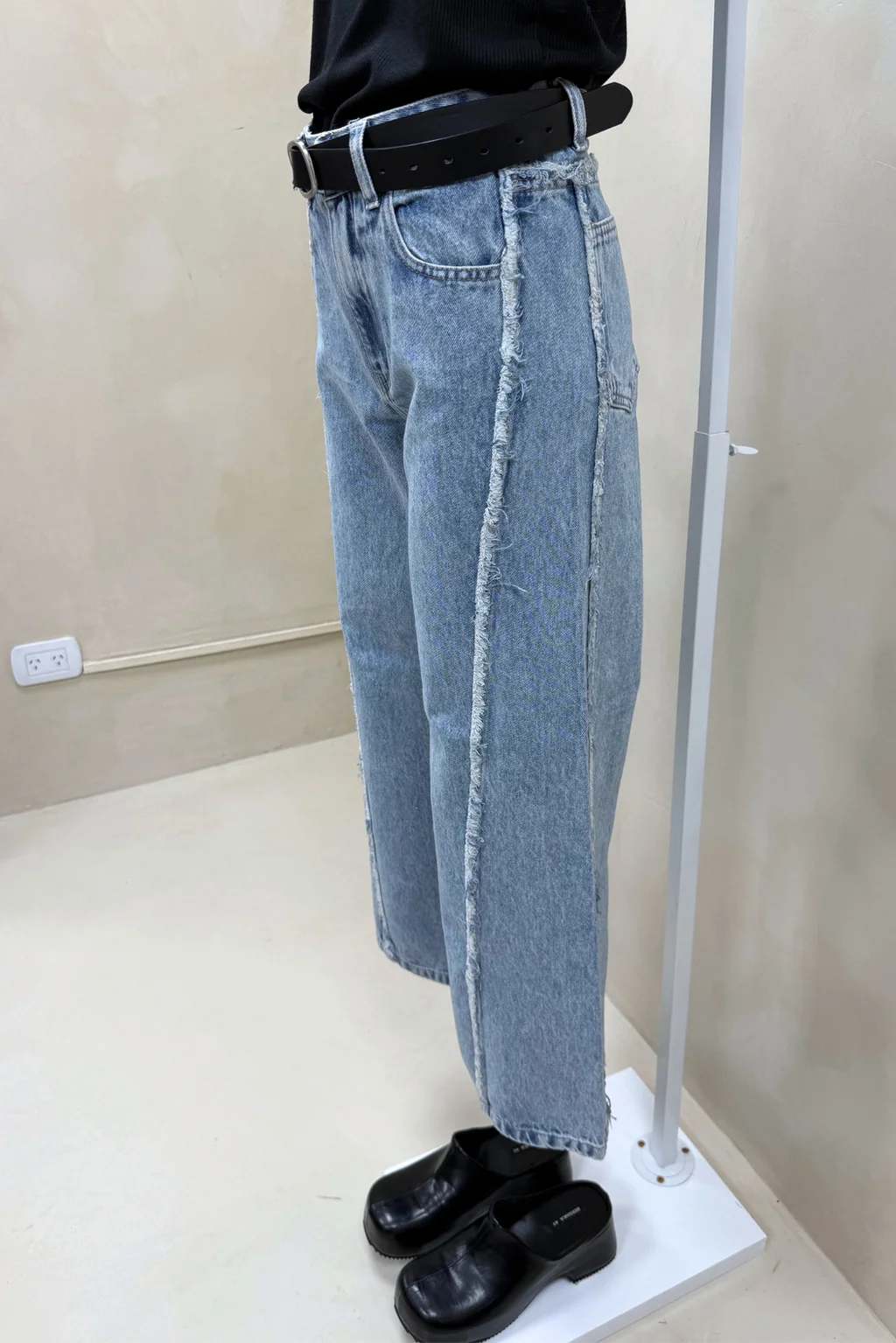 Jean Wide con Recortes Jessie - 4