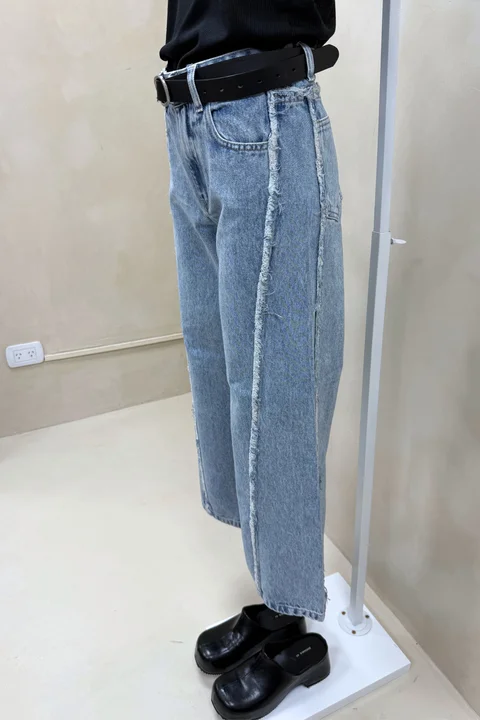 Jean Wide con Recortes Jessie