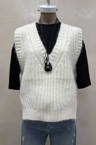 Chaleco Tejido Escote V - Vista 3