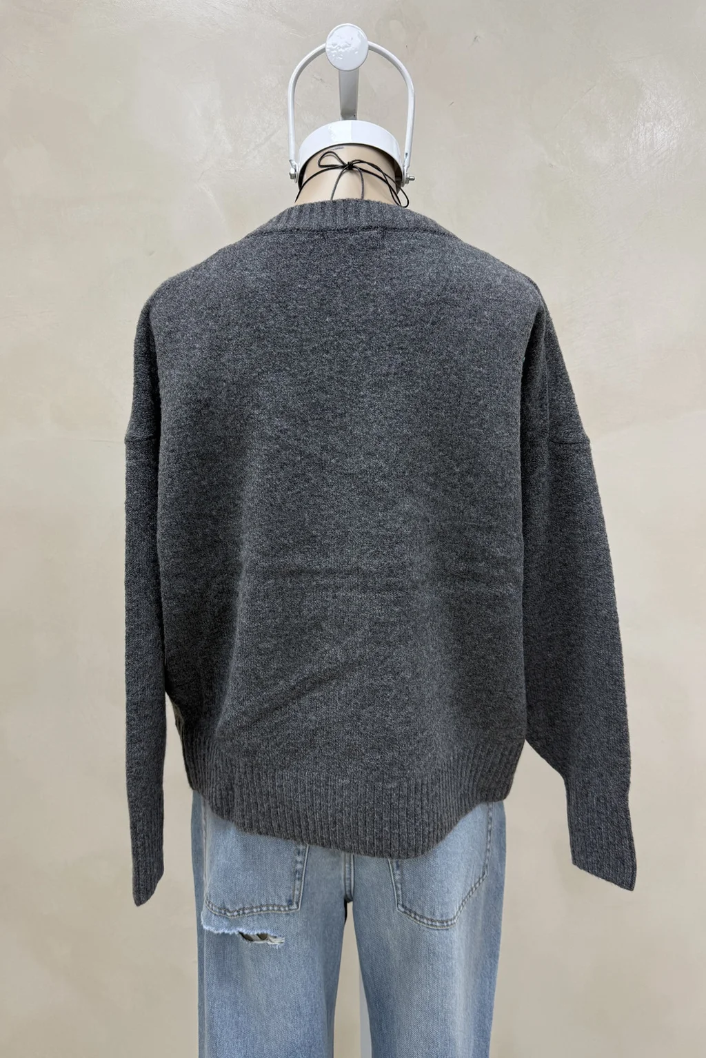 Sweater Basico Escote V - 3