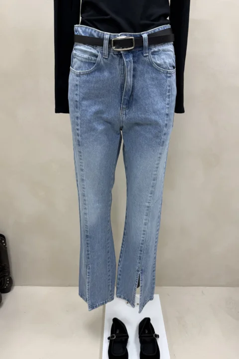 Jean Straight Full Olivia Light