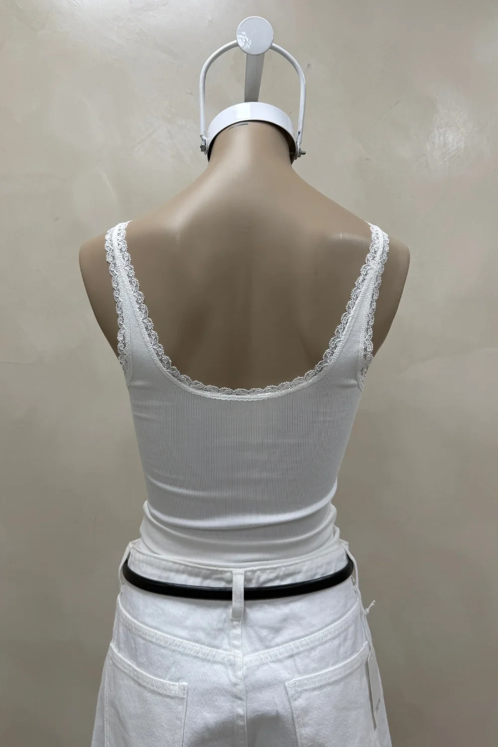 TOP MIA CON PUNTILLA - 2