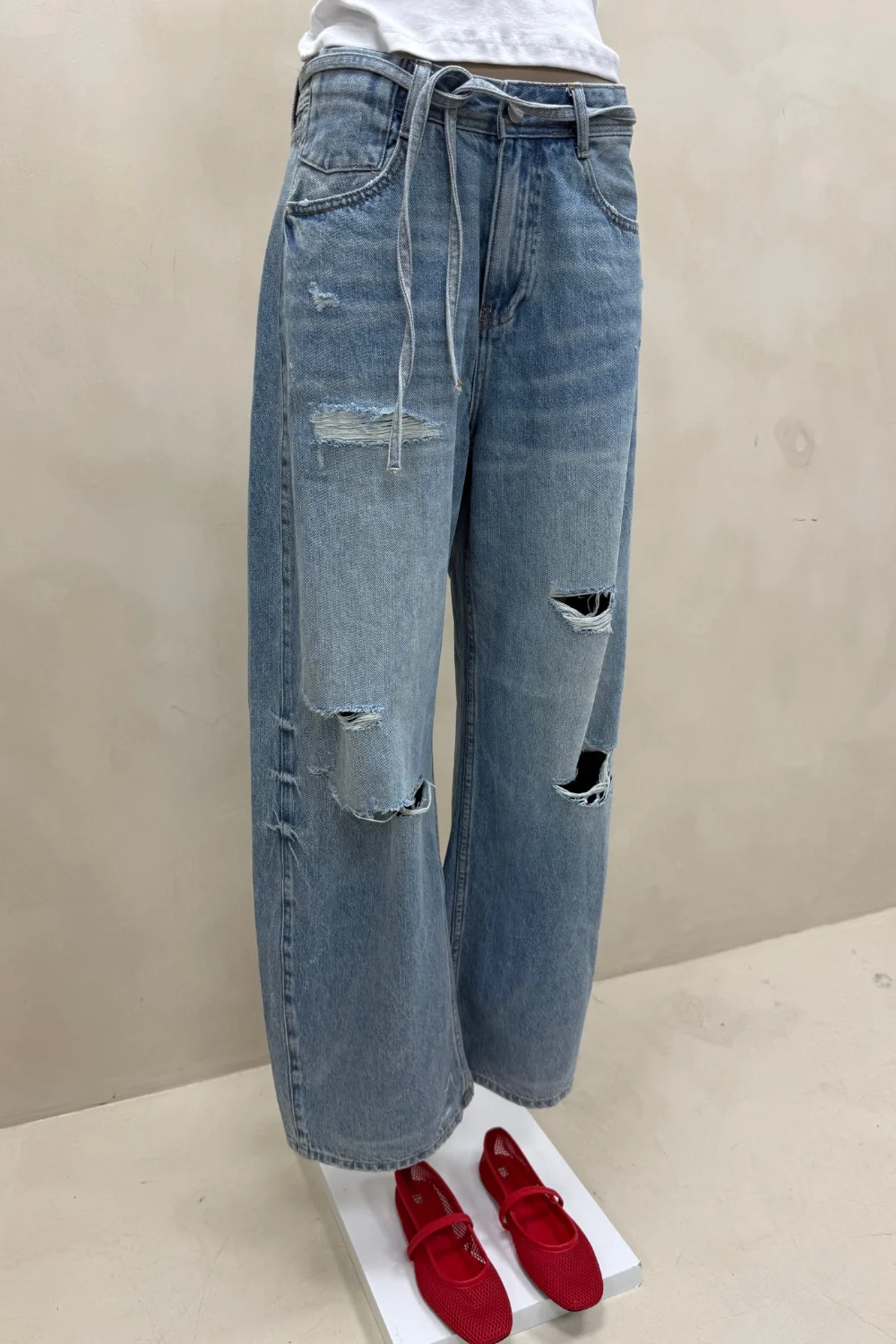 JEAN WIDE DAKOTA