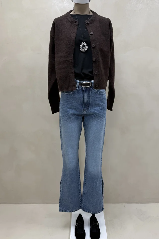 Jean Straight Full Tajos Laterales Intermedio