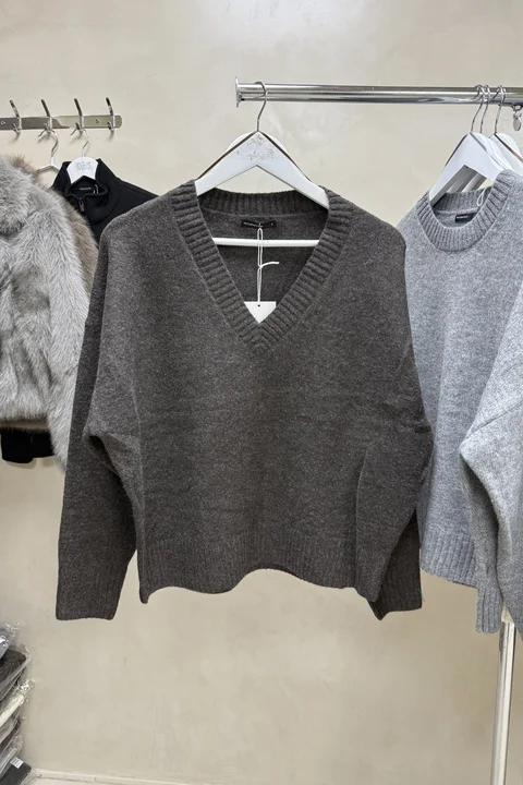 Sweater Basico Escote V