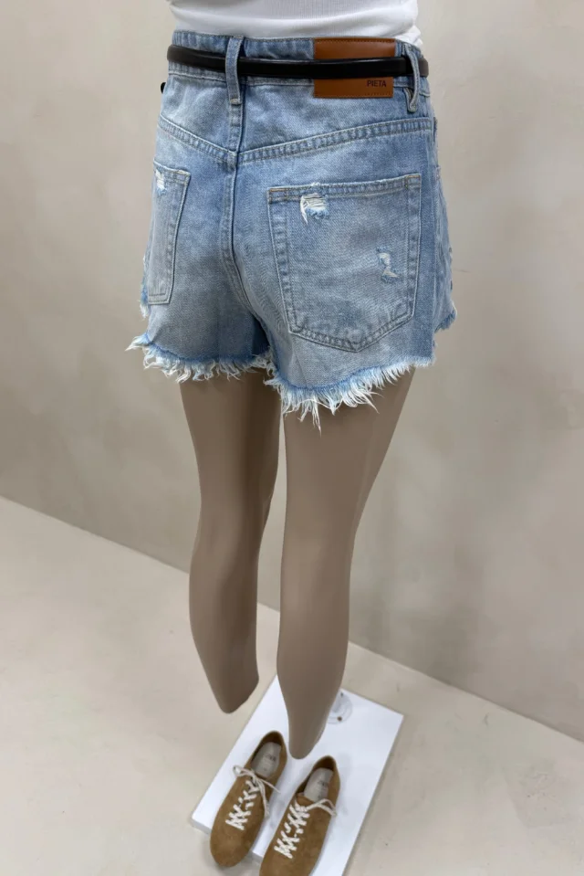 SHORT DENIM BIGOTES Y ROTURAS
