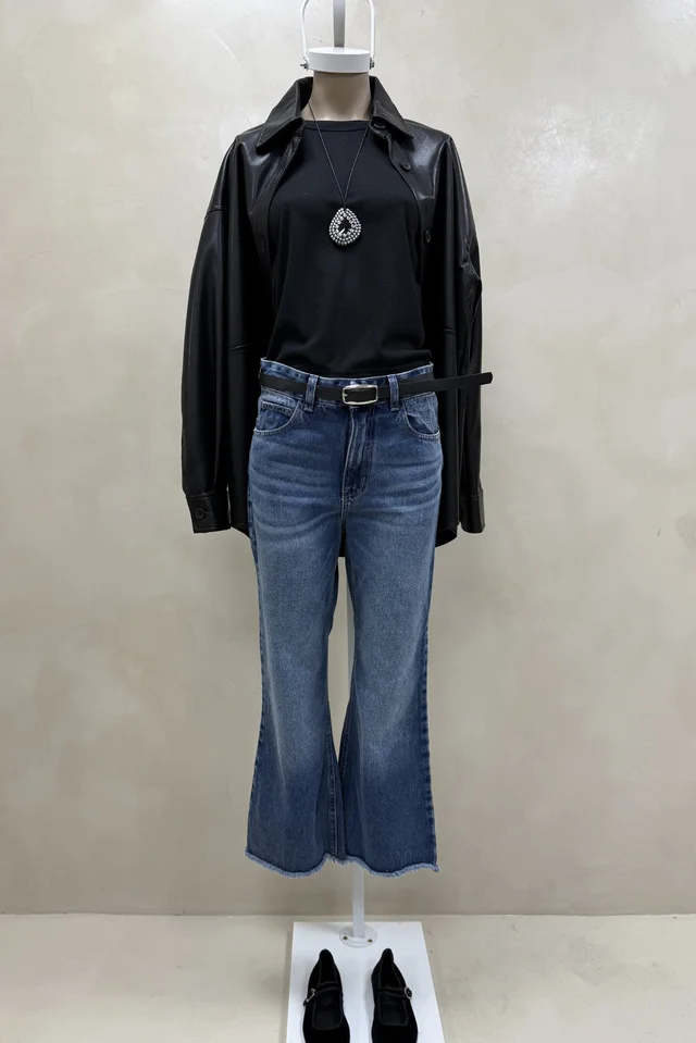 Jean Bootcut Leg Crop Tammy