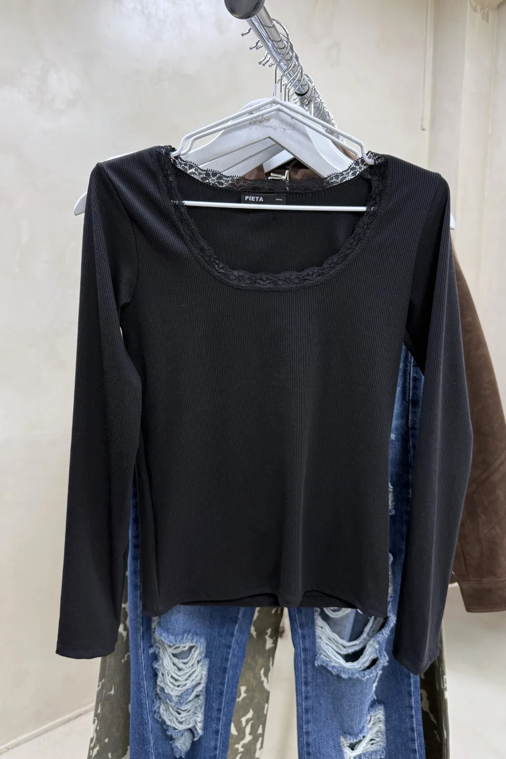 Camiseta Escote Redondo con Puntilla - 3