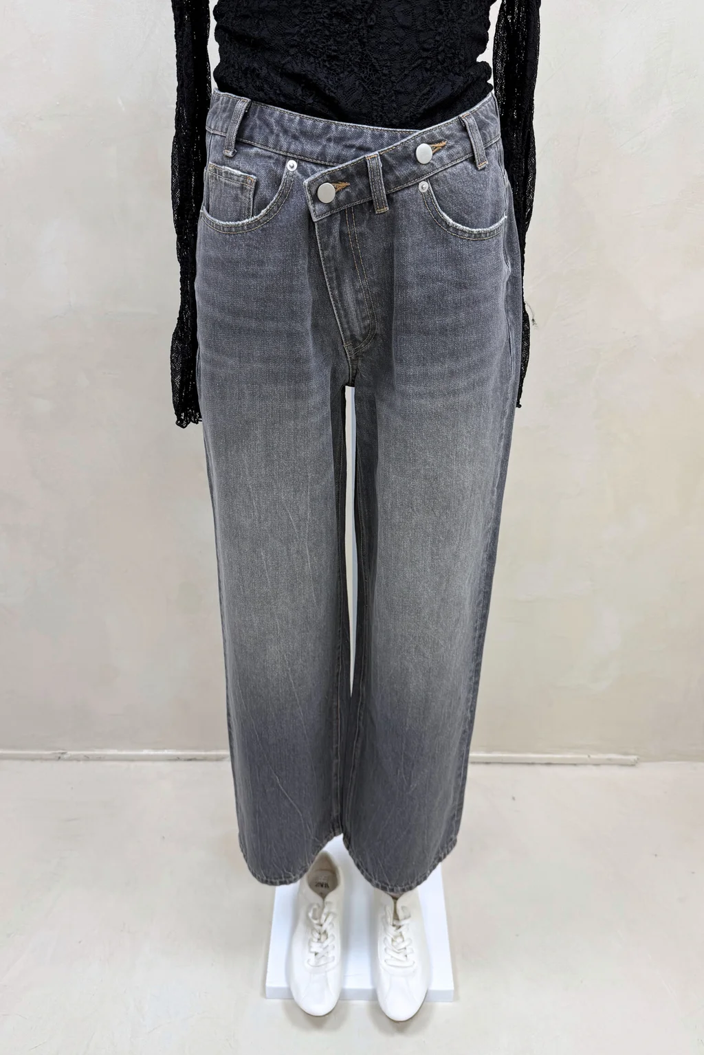 Jean Asimetrico Gris - 1