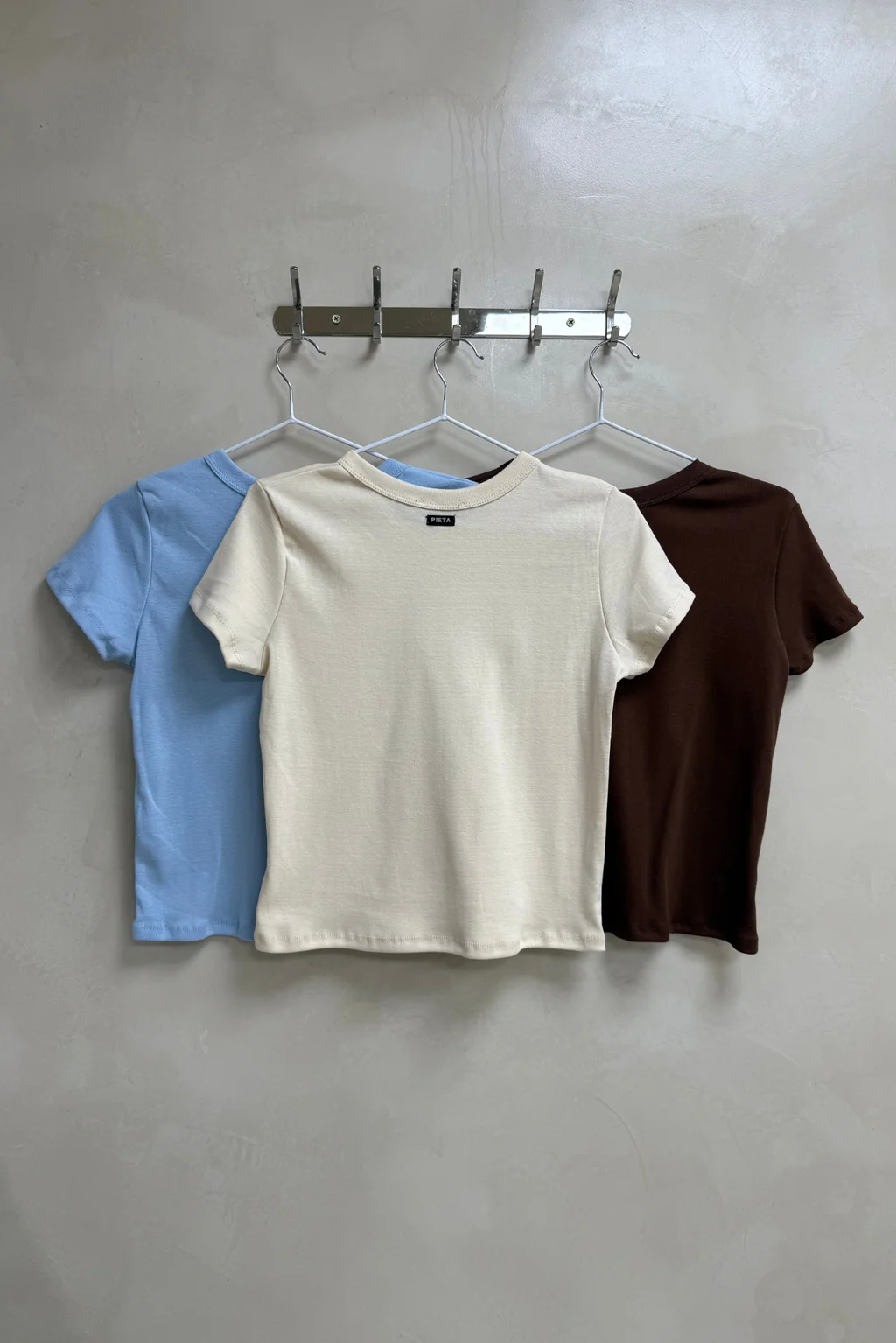 Remera Basica Boston - 4