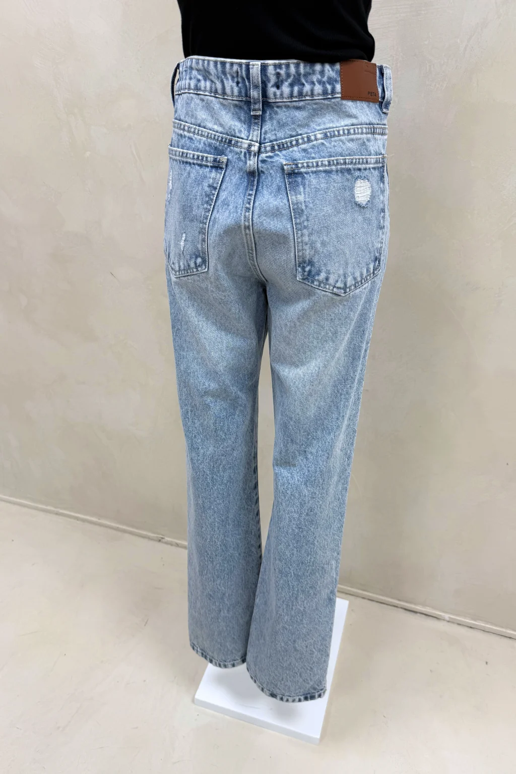 Jean Straight Full Sidney - 5