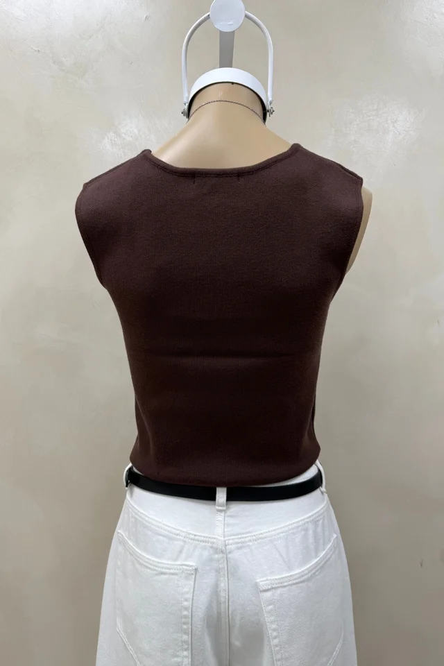 Top Tejido Con Escote Cuadrado