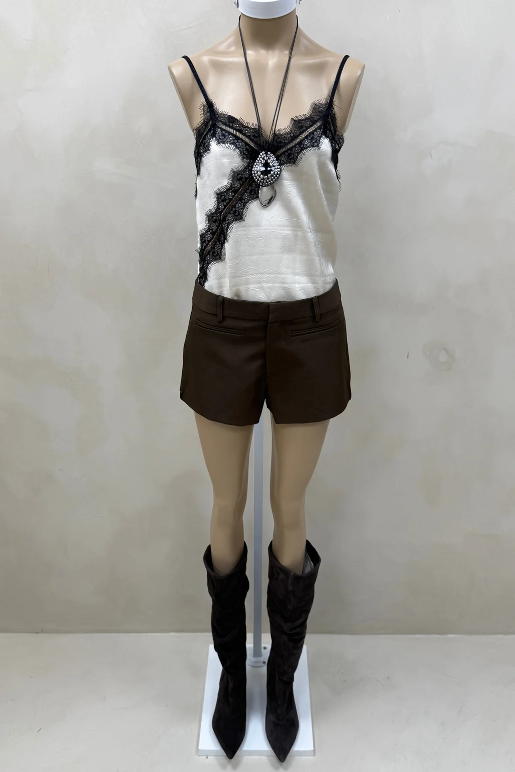 Short Sastrero Tiro Bajo - 0