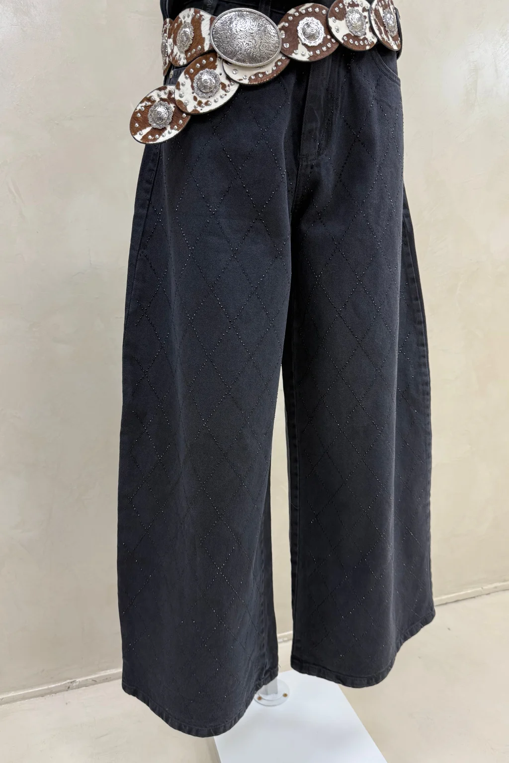 Jean Extra Wide Black Rombos - 2