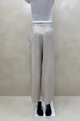 Pantalon Sastrero Asimetrico - Vista 3