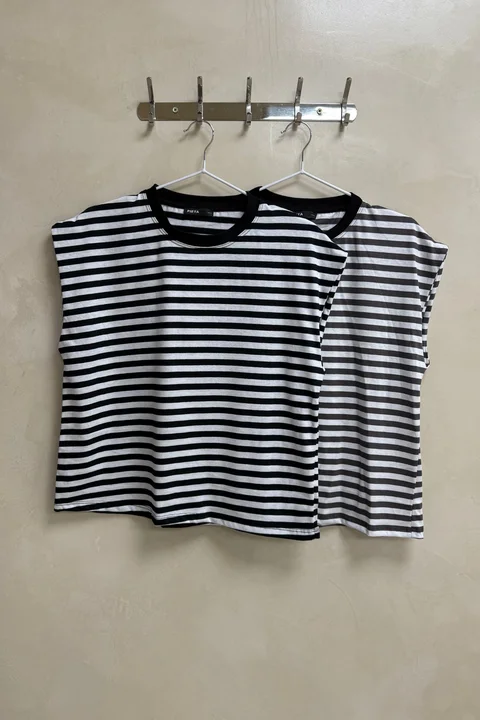 Remeron Over Sin Mangas Rayado