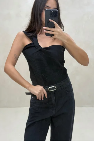 Top Tejido One Shoulder - Vista 1