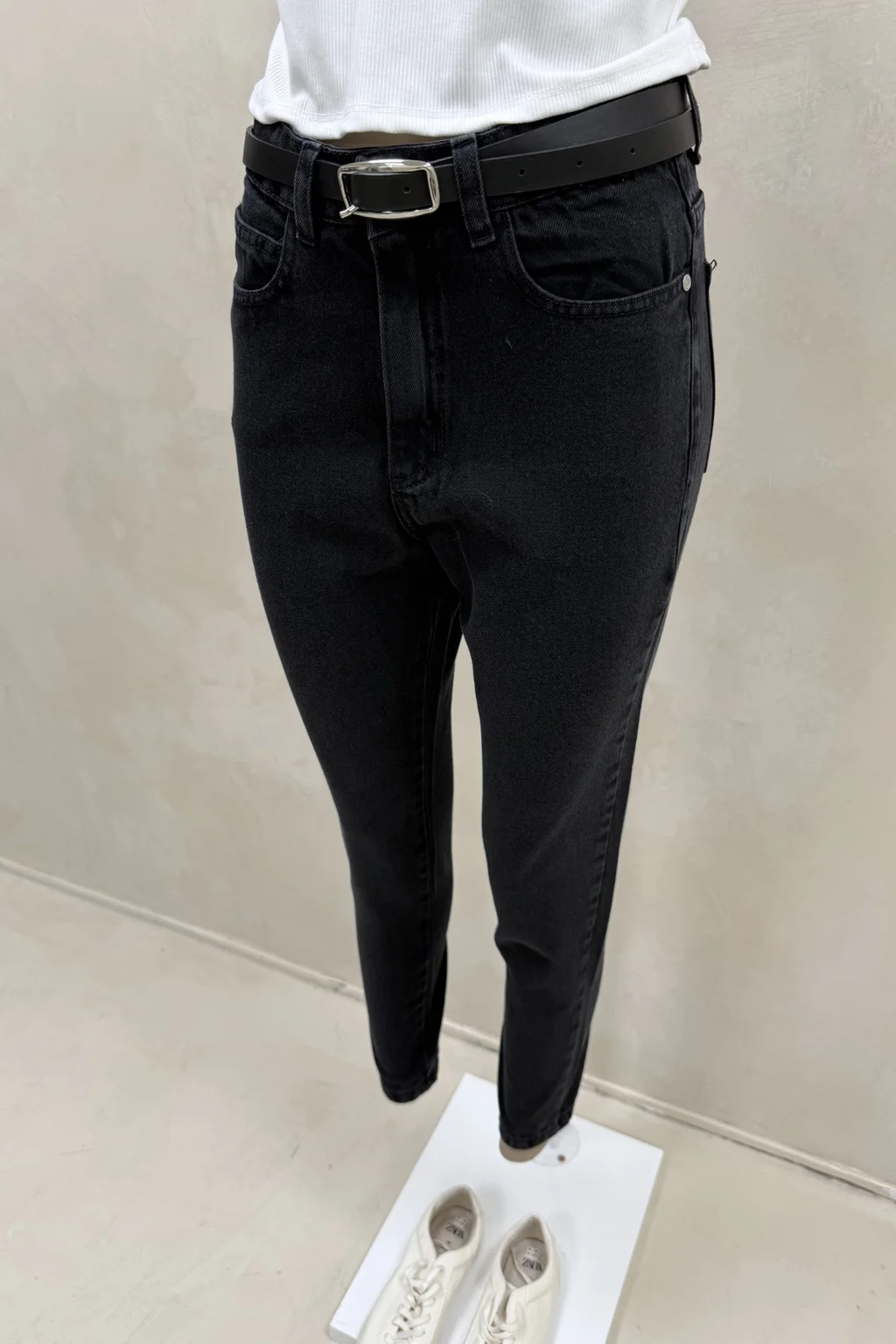 Jean Mom Black - 2