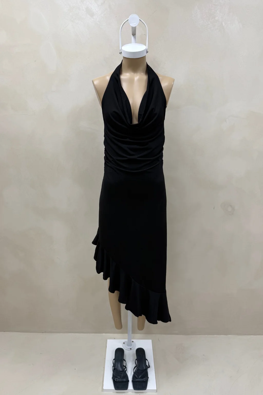 Vestido Irregular Con Volado - 1