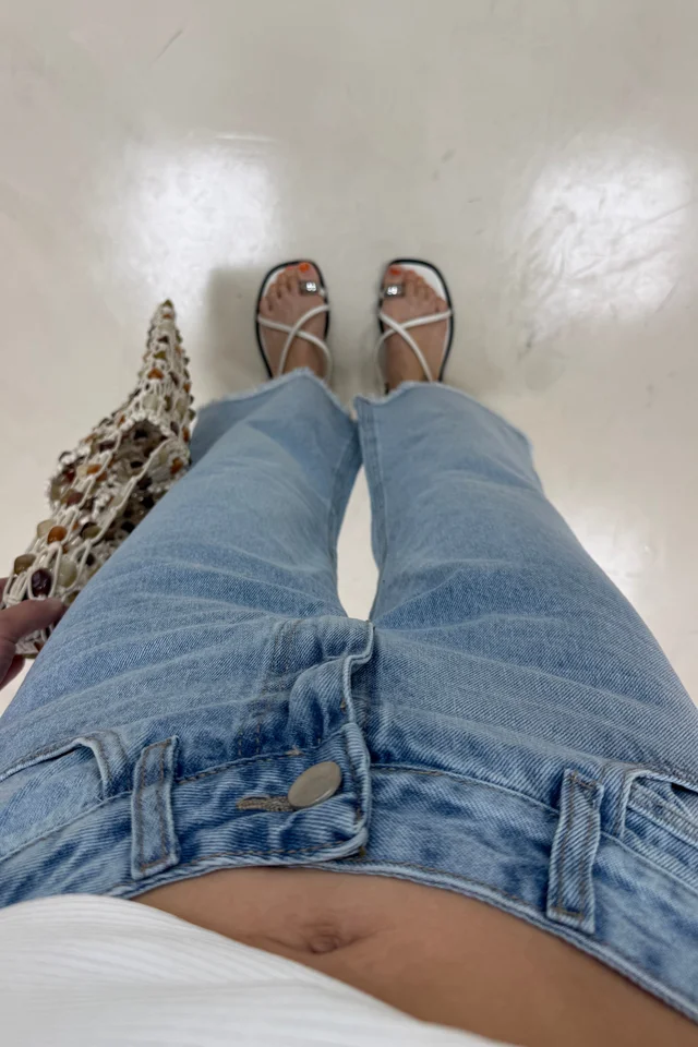 Jean Bootcut Leg Crop