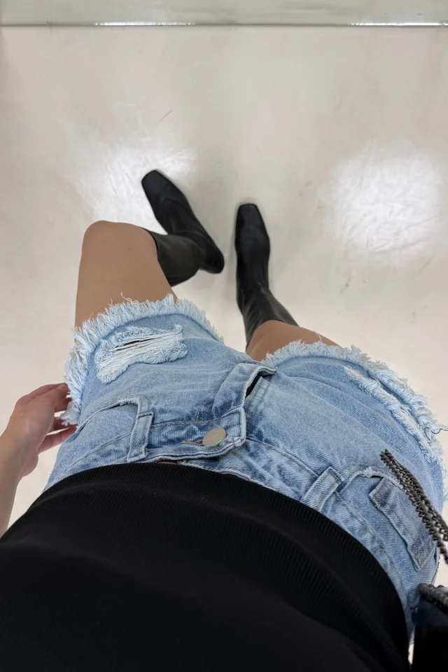 Short Cavado Intermedio