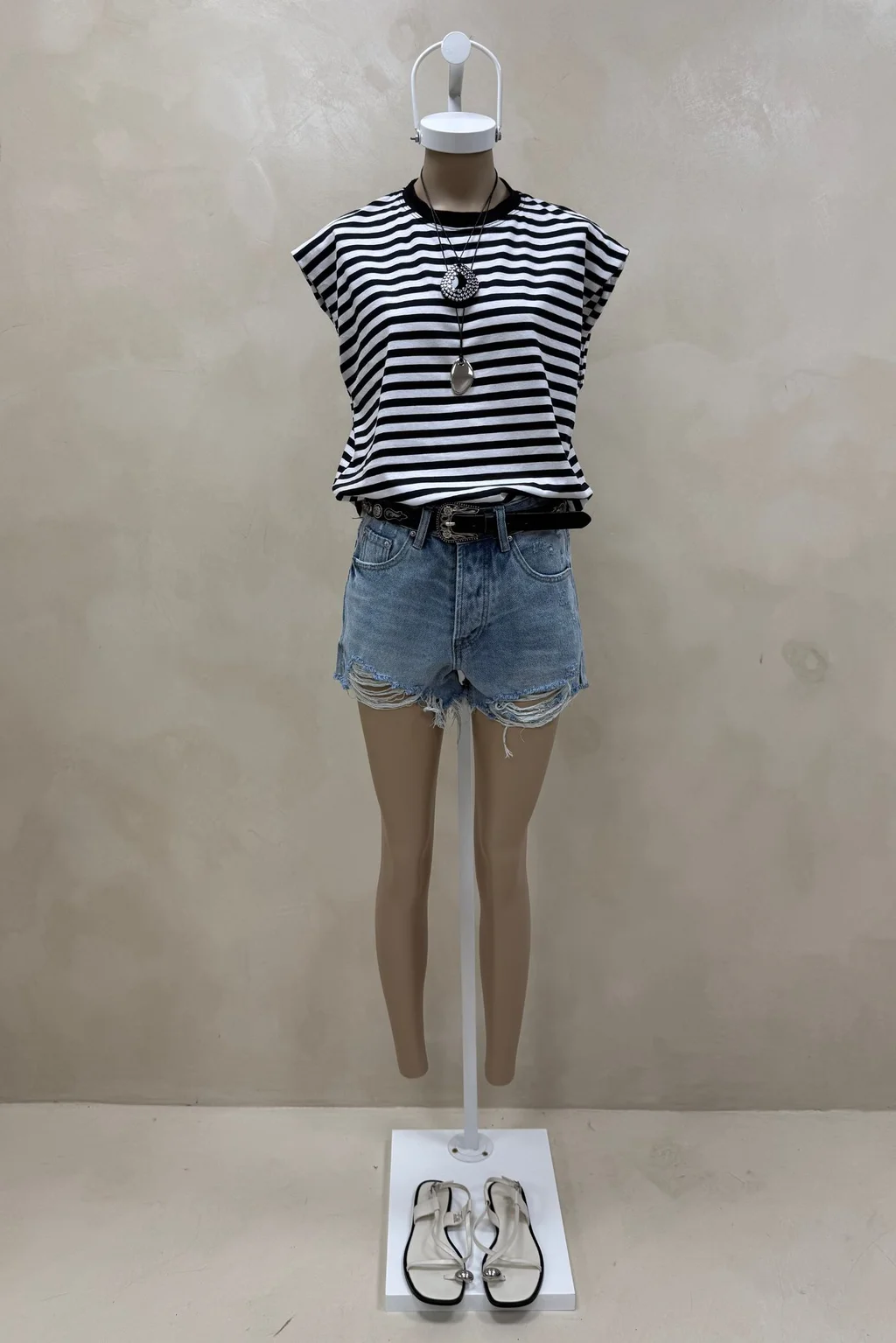 Remeron Over Sin Mangas Rayado - 0