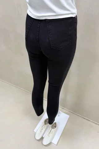 Jean Skinny Black - Vista 3