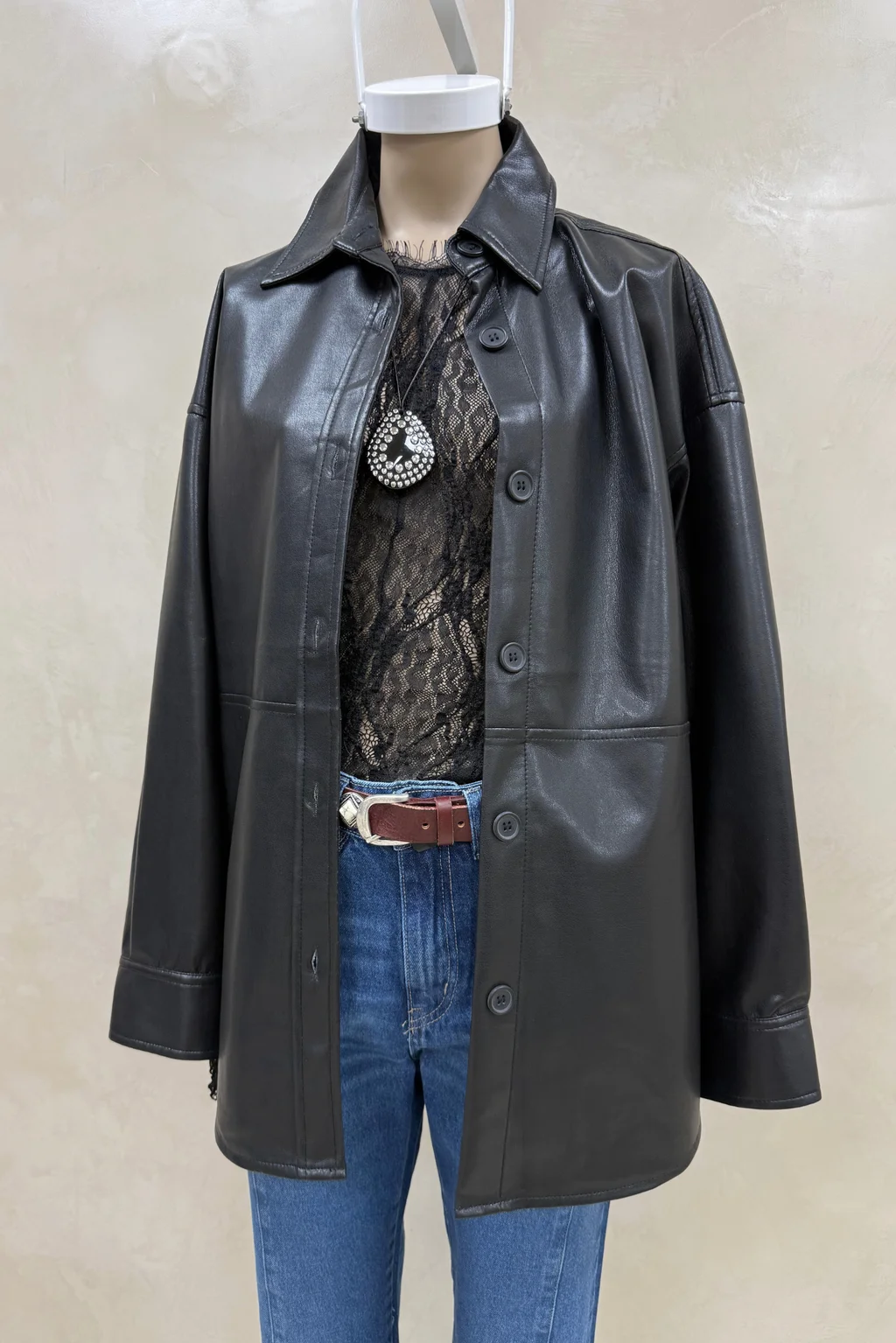 Camisa Over Eco Cuero - 2