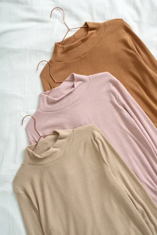 Polera Nugaten - Vista 2