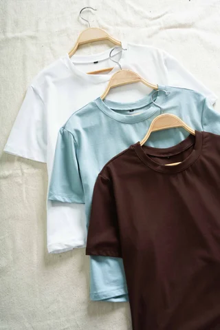 Remera Antinori - Vista 4