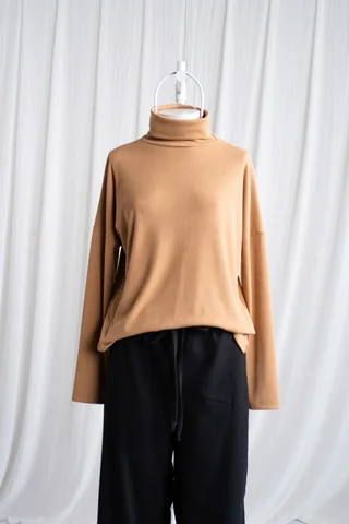 Polera Becerra - Vista 2