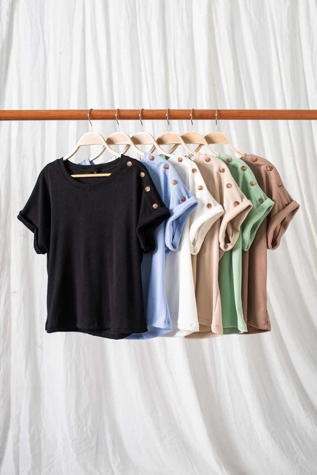 Remera Wada
