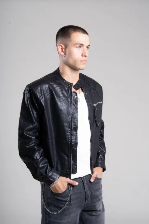 2468 CAMPERA DE CUERO