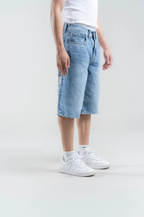 395c Bermuda Aplique