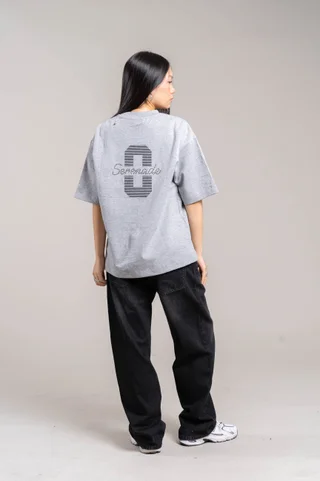 12r Remera 230G Premium - Vista 4