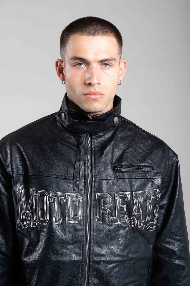 25108  CAMPERA MOTDREAG