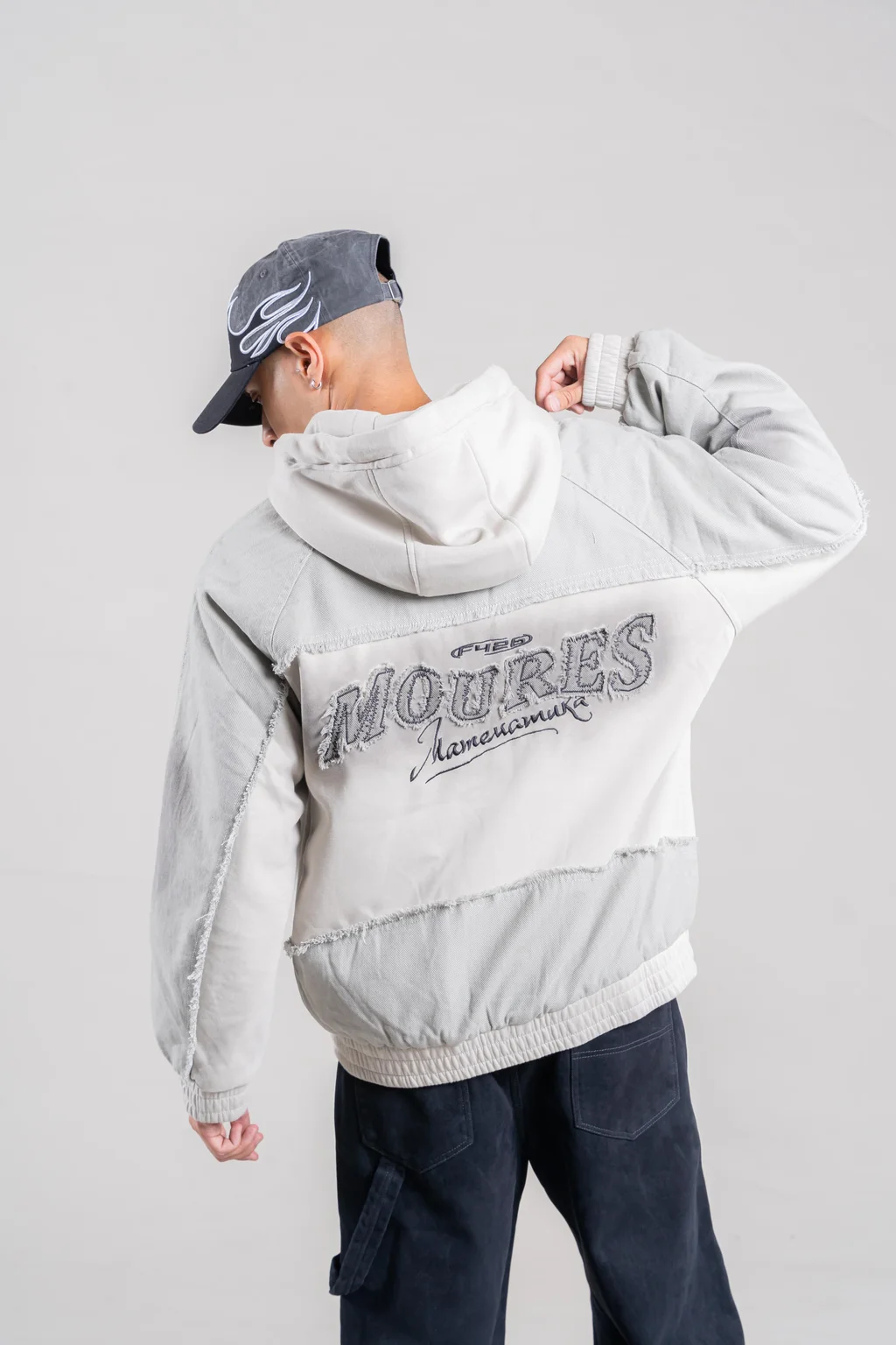 25203G MOU RES GRIS 