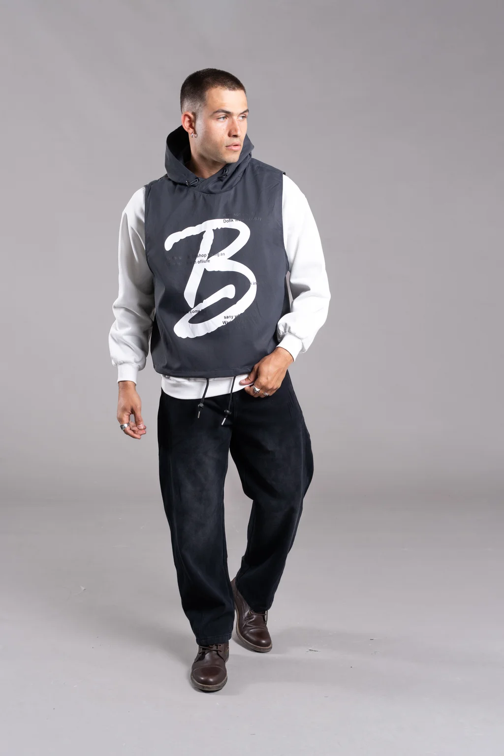 XZRN-52 LAYERED STREET HOODIE BLACK