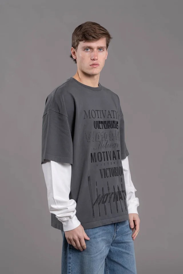06 OVERSIZE MOTIVATION LAYER GREY