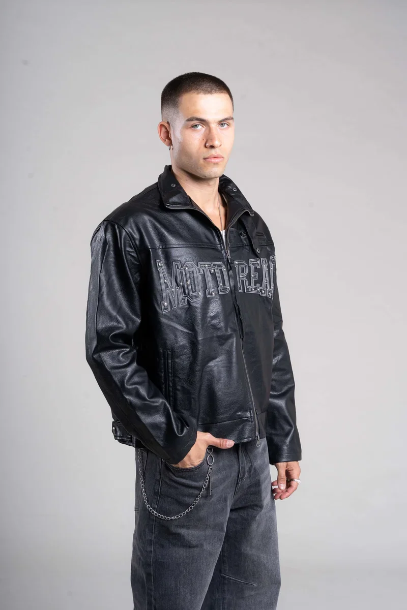 25108  CAMPERA MOTDREAG