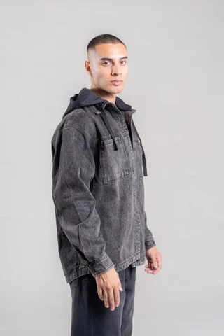 131 CAMPERA IMPORTADA - Vista 1