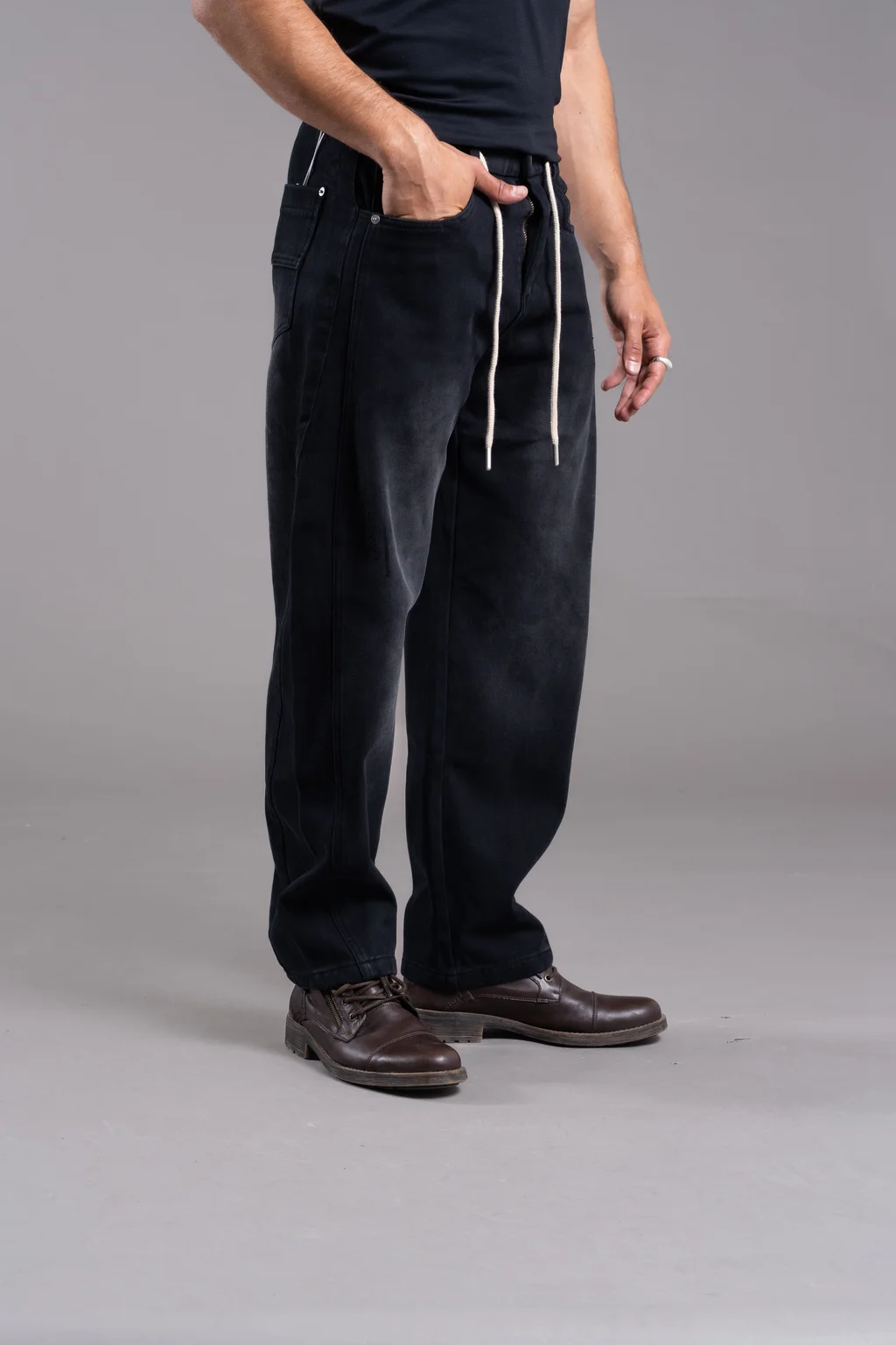 258115-B PANTALON BAGGY CON CORDONES