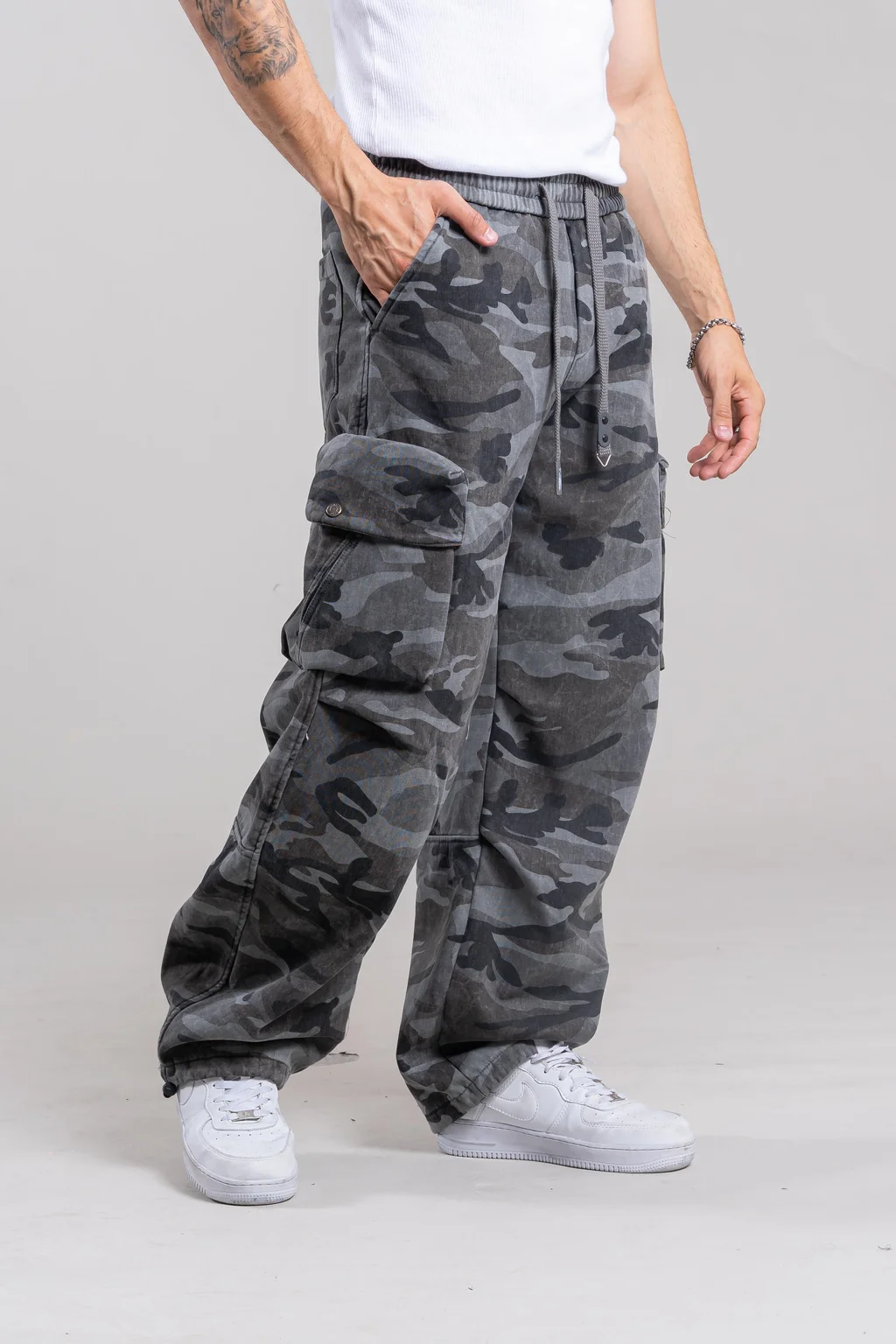 Y1106G  CAMUFLADO GRIS